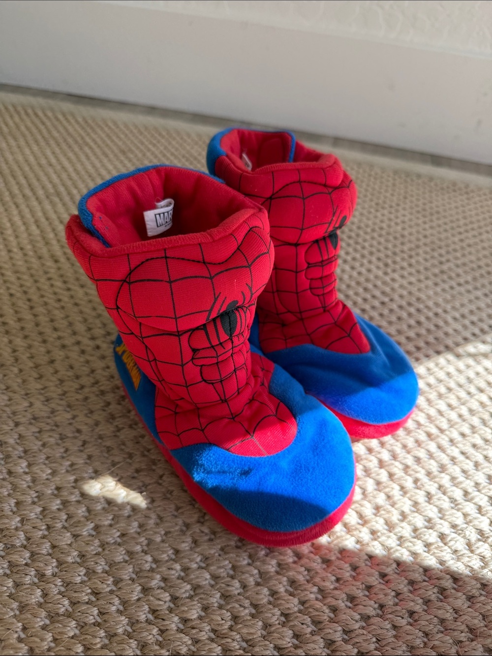 Marvel Spider-Man Kids Plush Boot Slippers - Red & Blue size 9/10